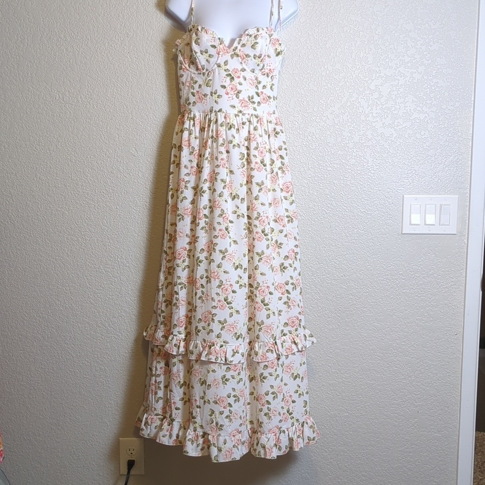 West of Melrose white pink floral sleeveless tiered buster v wire maxi dress - Picture 8 of 12